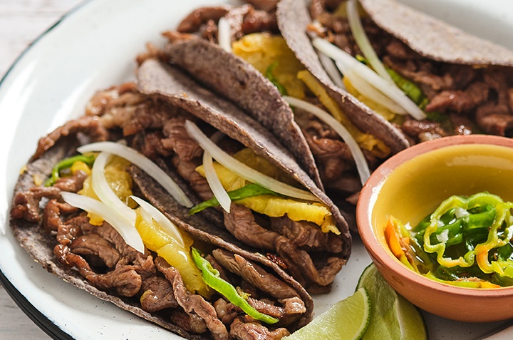 TACOS DE SIRLOIN